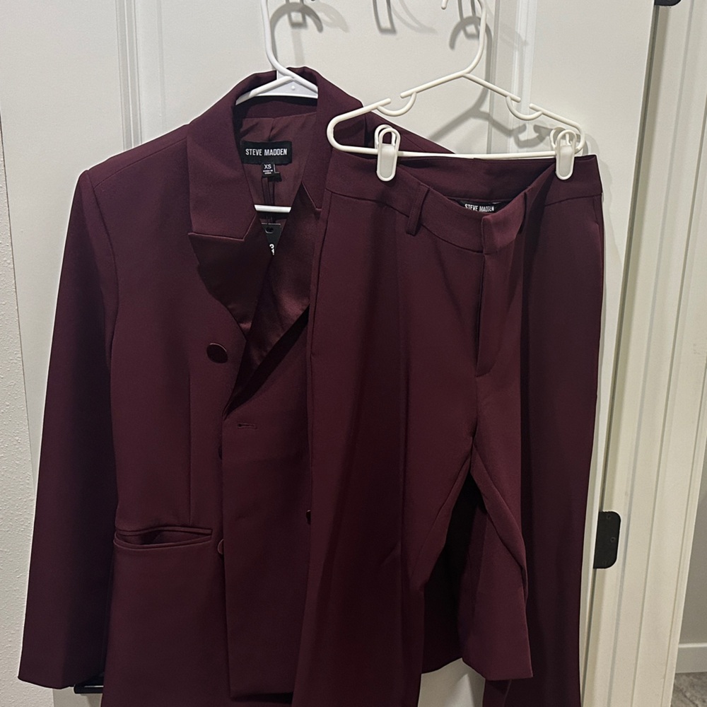 Steve Madden Burgundy Two-Piece Blazer and Pants Set